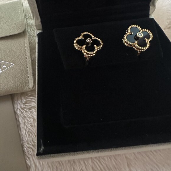 💎Van Cleef & Arpels 18k gold black earrings - Picture 5 of 9